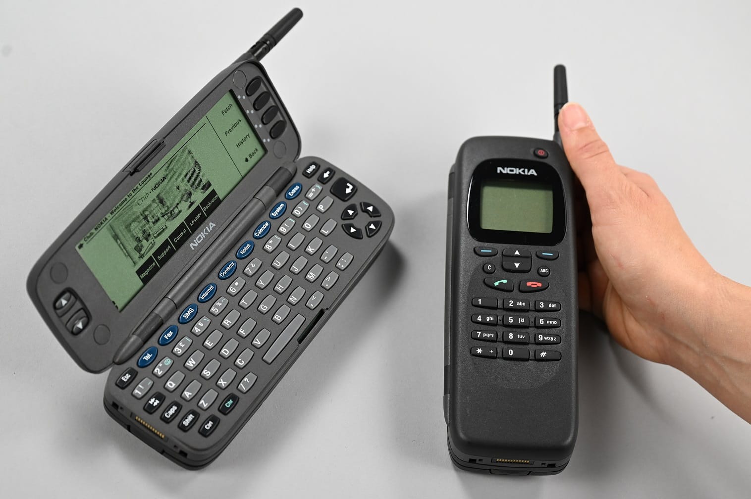 Der "Nokia 9000 Communicator" kam am 15. August 1996 in den Handel. Vor 25 Jahren war er mit Fax-Funktion, Kalender und Taschenrechner ausgestattet. Heute nutzen viele Bürger Smartphones, die noch viel mehr können. Manche Apps ersetzen sogar Alltagsgegenstände. Eine Auswahl: