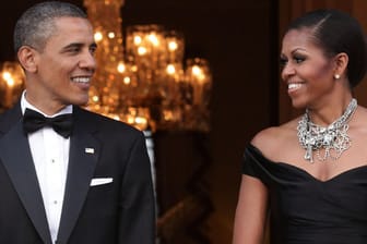 Barack und Michelle Obama: Sängerin Erykah Badu entschuldigt sich bei dem früheren US-Präsidenten und der Ex-First-Lady.