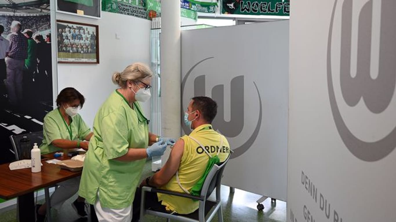 Impfangebot der Stadt Wolfsburg und des VfL Wolfsburg