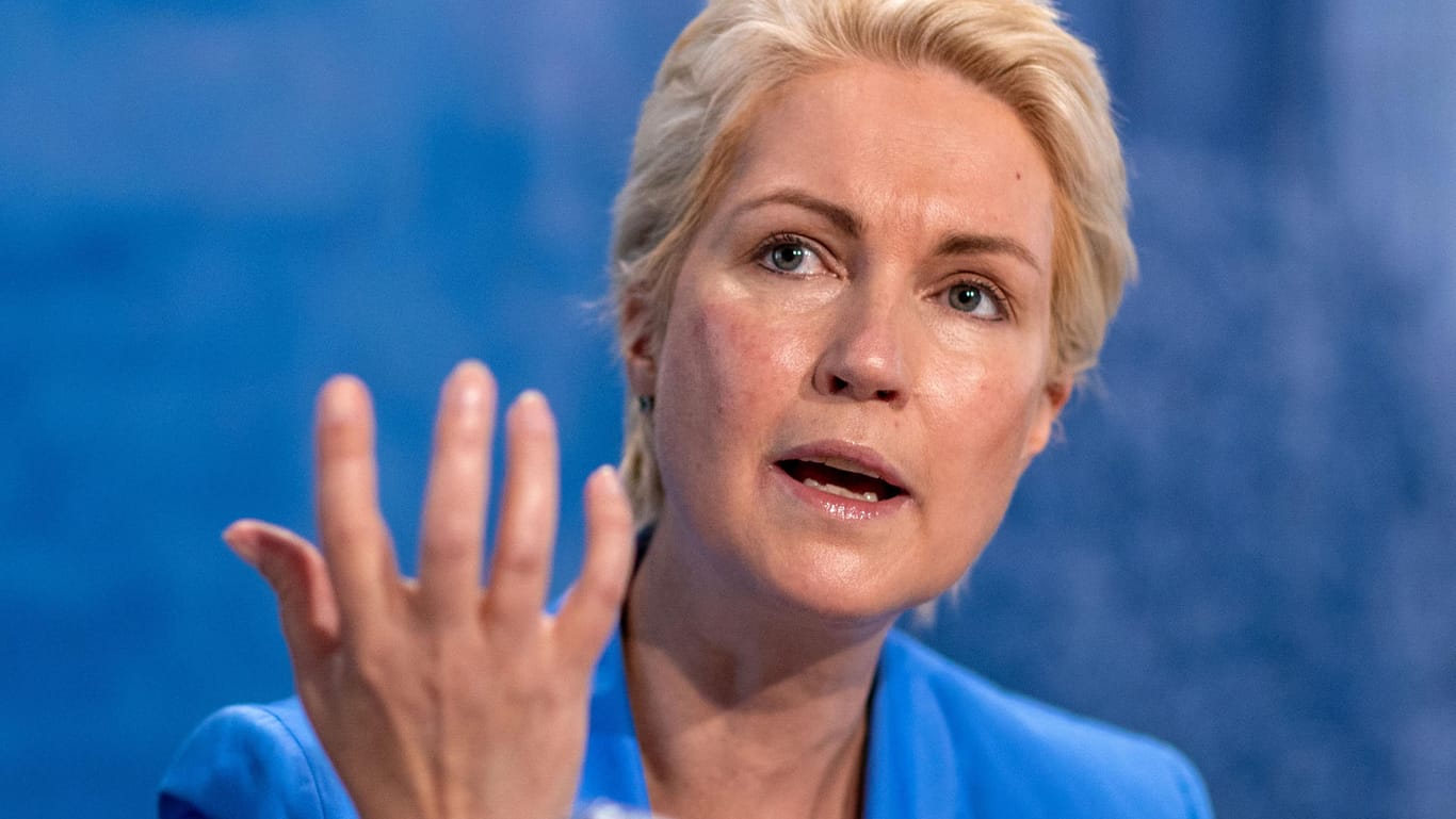 Manuela Schwesig (SPD): Die Ministerpräsidentin von Mecklenburg-Vorpommern will ihren Sohn vorerst nicht impfen lassen.