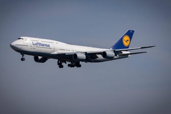 Ein Flugzeug der Lufthansa: In Frankfurt musste der Start eines Lufthansa-Flugs nach Mexiko wegen Terroralarm abgebrochen werden.