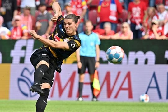 Der Leipziger Marcel Sabitzer soll weiter auf der Wunschliste vom FC Bayern stehen.