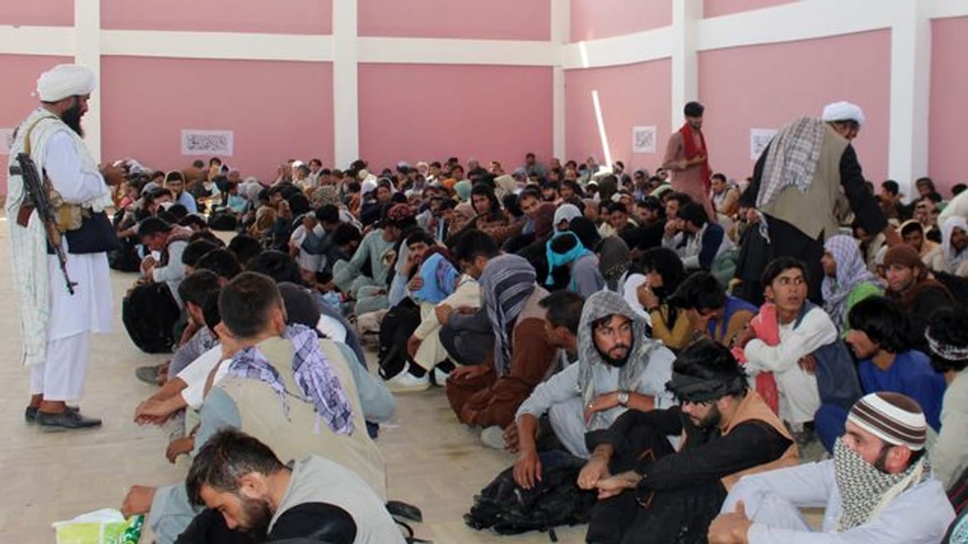 Afghanistan - Taliban-KΓ€mpfer Afghanistan - Taliban-KΓ€mpfer
