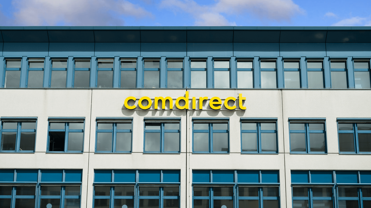 Firmenzentrale der Comdirect in Quickborn, Schleswig-Holstein (Symbolbild): Das Geldhaus schafft jetzt doch das Gratiskonto ab.