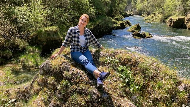 Die Moderatorin Judith Rakers ist Expertin für süße Brotaufstriche und zeigt jetzt den Zuschauern in der Reihe "Wunderschön!" - wie hier am Traunfall-Wasserfall - die Welt. Die Moderatorin Judith Rakers ist Expertin für süße Brotaufstriche und zeigt jetzt den Zuschauern in der Reihe "Wunderschön!" - wie hier am Traunfall-Wasserfall - die Welt.