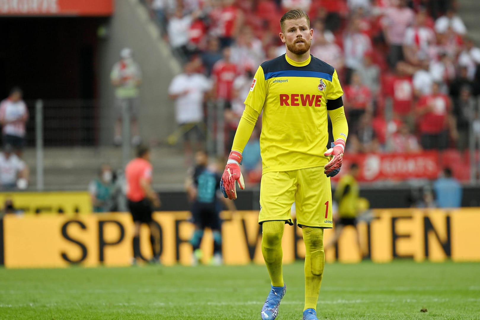 FC-Torhüter Timo Horn beim Spiel gegen Hertha BSC am Sonntag: In der Bundesliga die Nummer eins, im Pokal nur Ersatz.