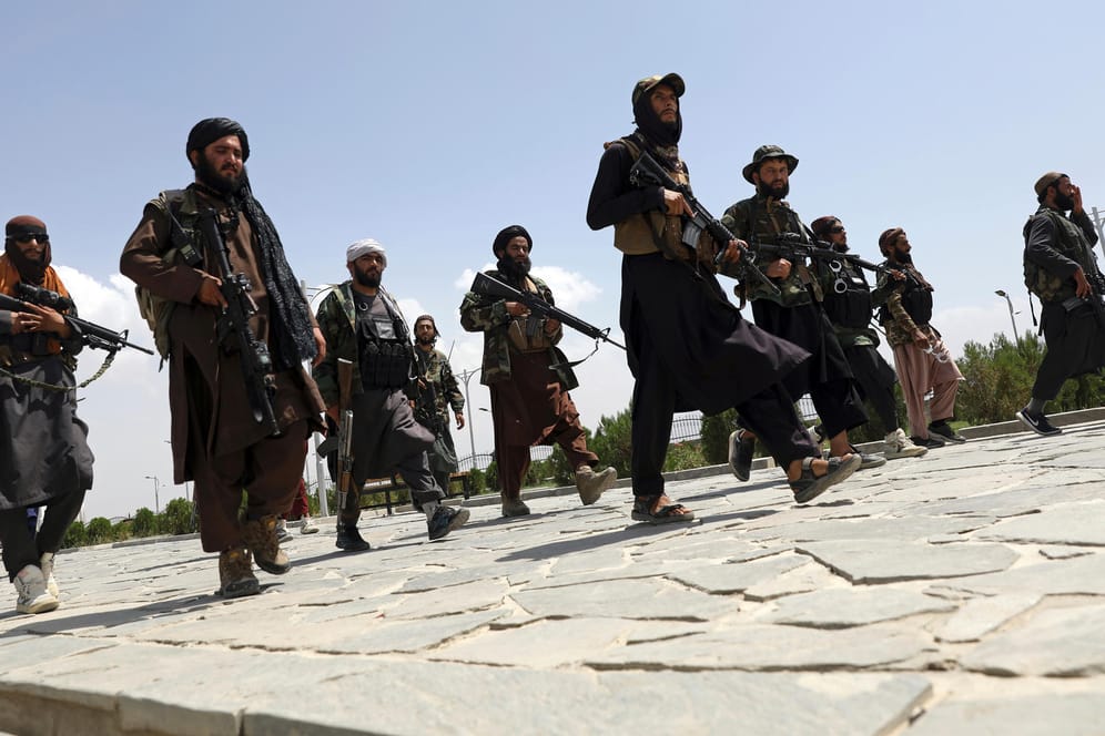 Taliban in Kabul: Afghanistans Wirtschaft steht ein schwerer Einbruch bevor.