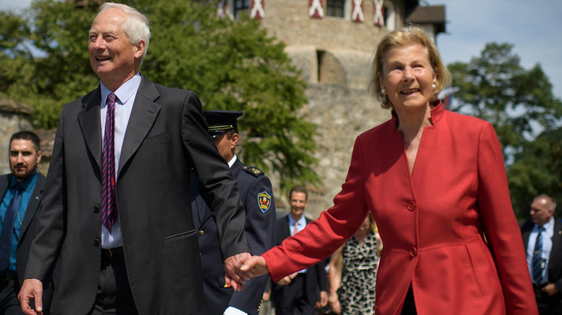 Marie von und zu Liechtenstein (l., hier neben ihrem Mann Fürst Hans-Adam II.): Die Fürstin wurde 81 Jahre alt. Marie von und zu Liechtenstein (l., hier neben ihrem Mann Fürst Hans-Adam II.): Die Fürstin wurde 81 Jahre alt.