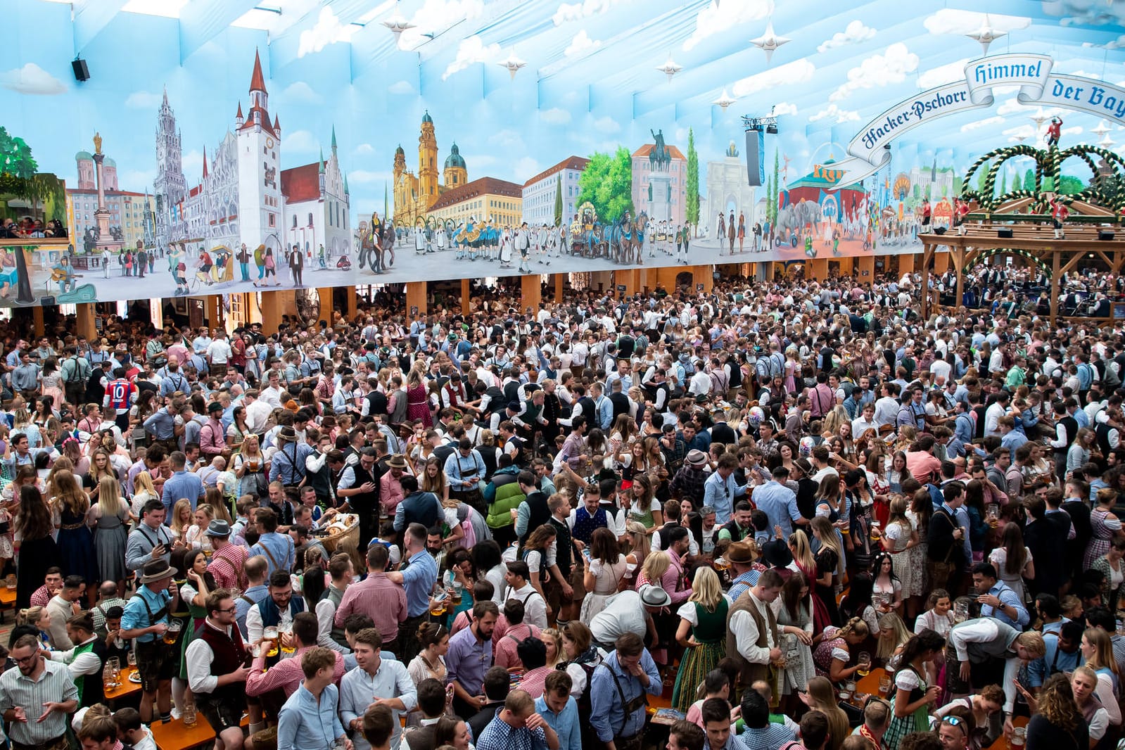 Oktoberfest: Es findet wegen der Corona-Pandemie auch 2021 nicht statt.