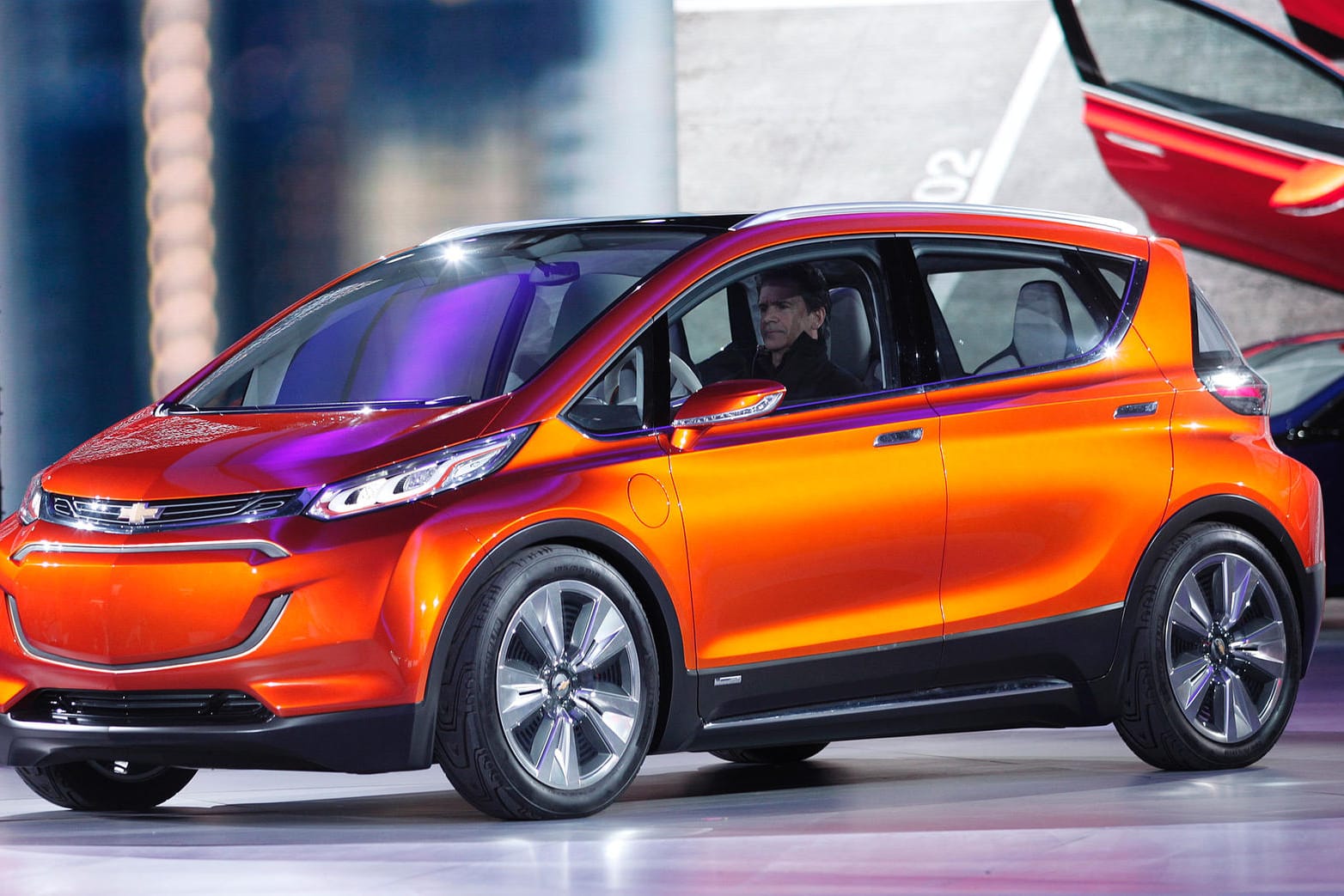 Futuristisch (Produktbild): Das Chevrolet-Modell Bolt sollte GM bei E-Autos voranbringen – nun führt es zu einem großen Imageschaden.