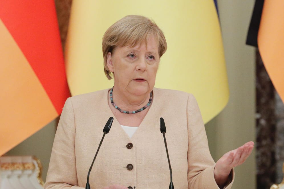 Bundeskanzlerin Merkel in der Ukraine: Mit dem ukrainischen Präsidenten Selenskyj sprach sie unter anderem über Nord Stream 2.
