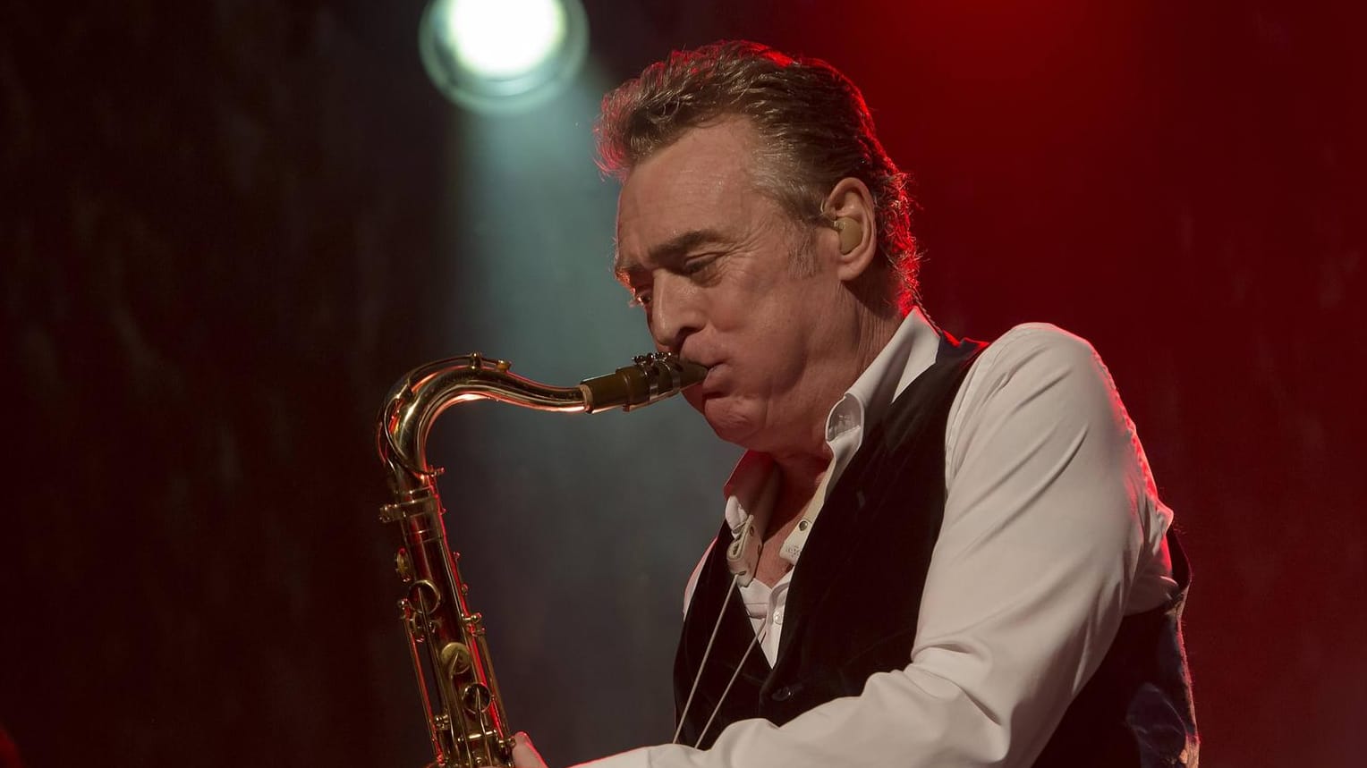 Die britische Reggae-Band UB40: Der Saxofonist Brian Travers ist gestorben.