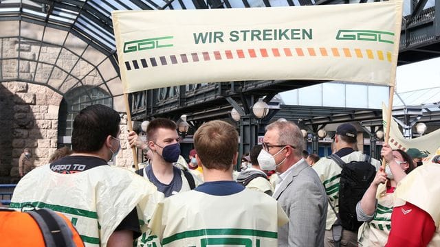 Lokführer-Streik im Personenverkehr - Hamburg Lokführer-Streik im Personenverkehr - Hamburg