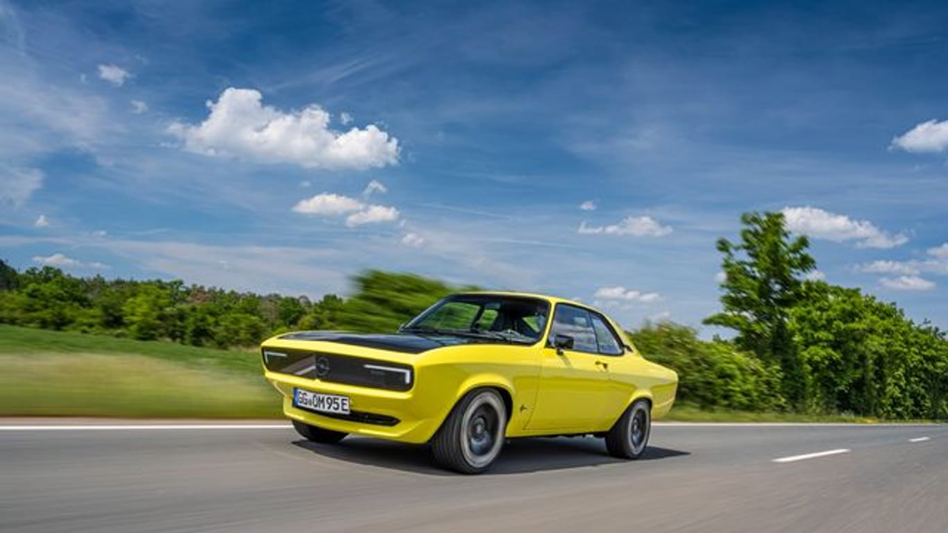 Zurück in die Zukunft: Den Opel Manta GSe Elektromod treibt ein Elektromotor an.