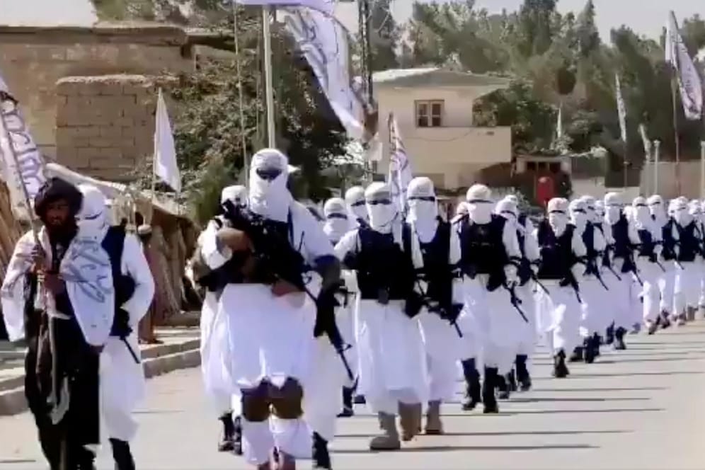 Kämpfer der Taliban: Sie sollen Massenhinrichtungen durchführen.