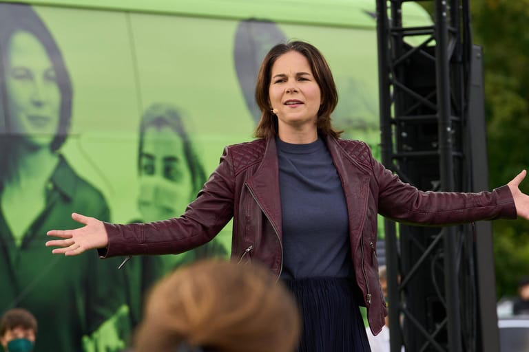Annalena Baerbock: Die Grünen nutzen in ihrem Wahlspot ein Volkslied.