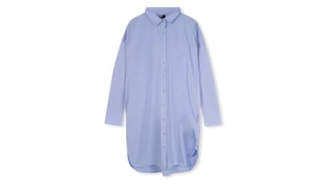 Der Klassiker des Oversized-Looks: Ein Hemd im sogenannten Boyfriend-Style, hier von 10Days (ca. 150 Euro).
