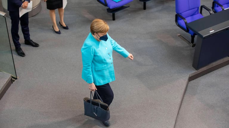 Kanzlerin Angela Merkel am 24. Juni im Bundestag: Die damalige Regierungserklärung sollte ihre letzte sein.
