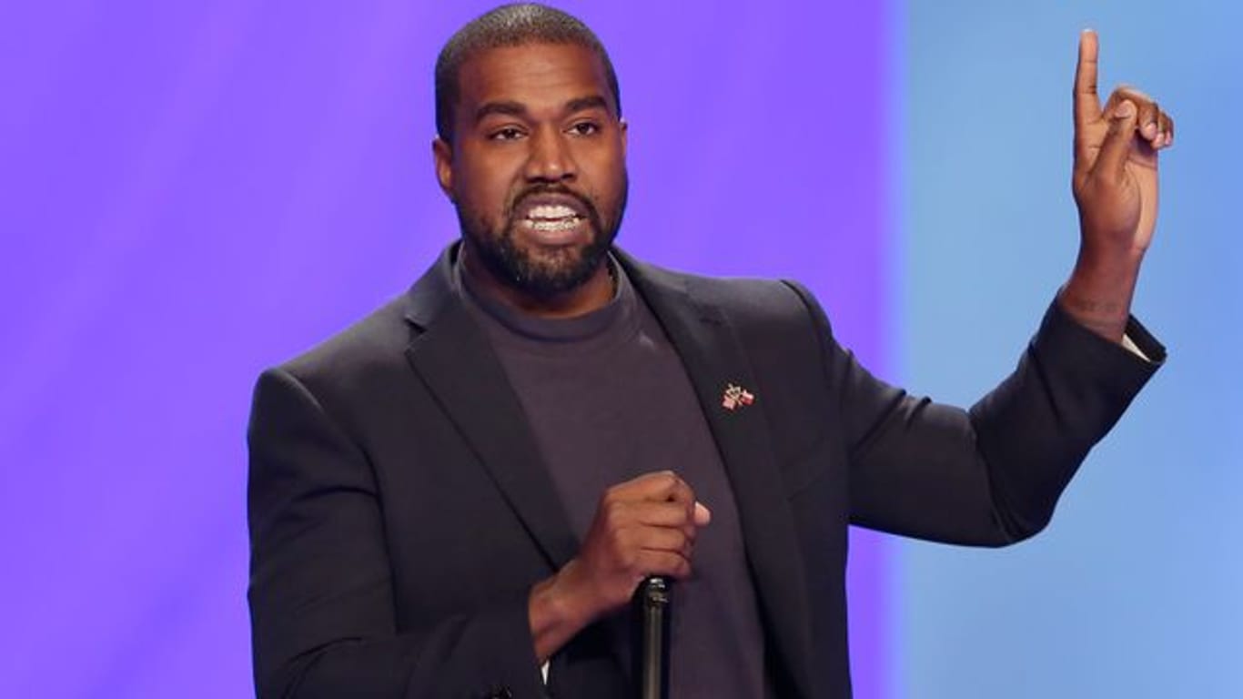 US-Medien berichten, Kanye West habe in Los Angeles einen Antrag auf Namensänderung gestellt.