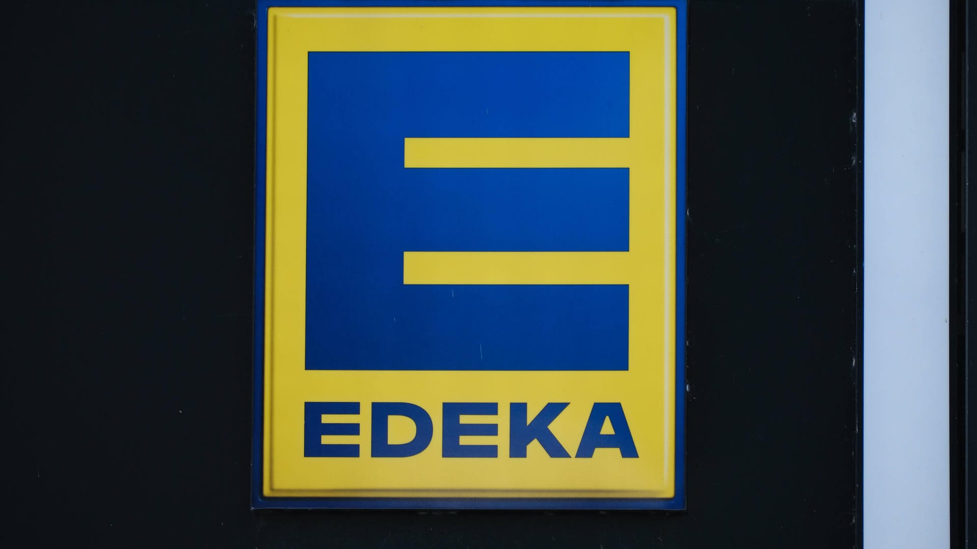 Edeka: Die Supermarktkette erhält einen "Preis für besondere Unverdienste bei Klimaschutz und Tierwohl"