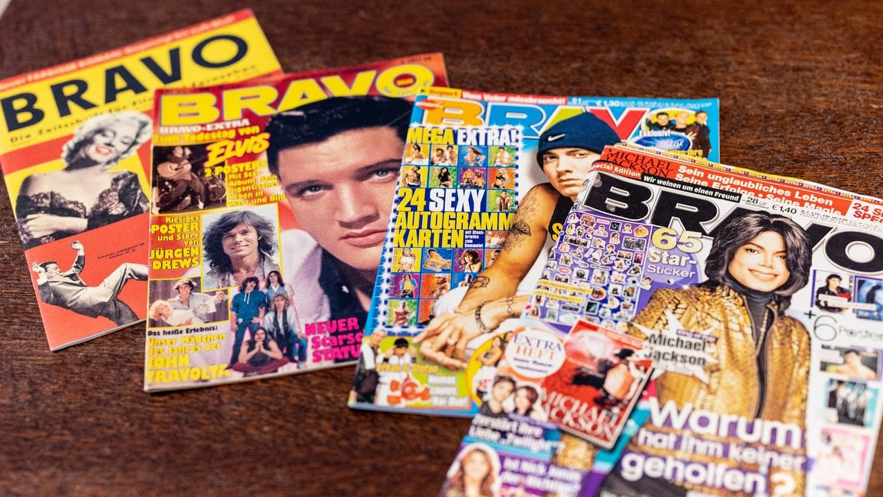 Ausgaben der Bravo mit Marilyn Monroe (l-r), Elvis Presley, Eminem und Michael Jackson auf dem Titel. Ausgaben der Bravo mit Marilyn Monroe (l-r), Elvis Presley, Eminem und Michael Jackson auf dem Titel.