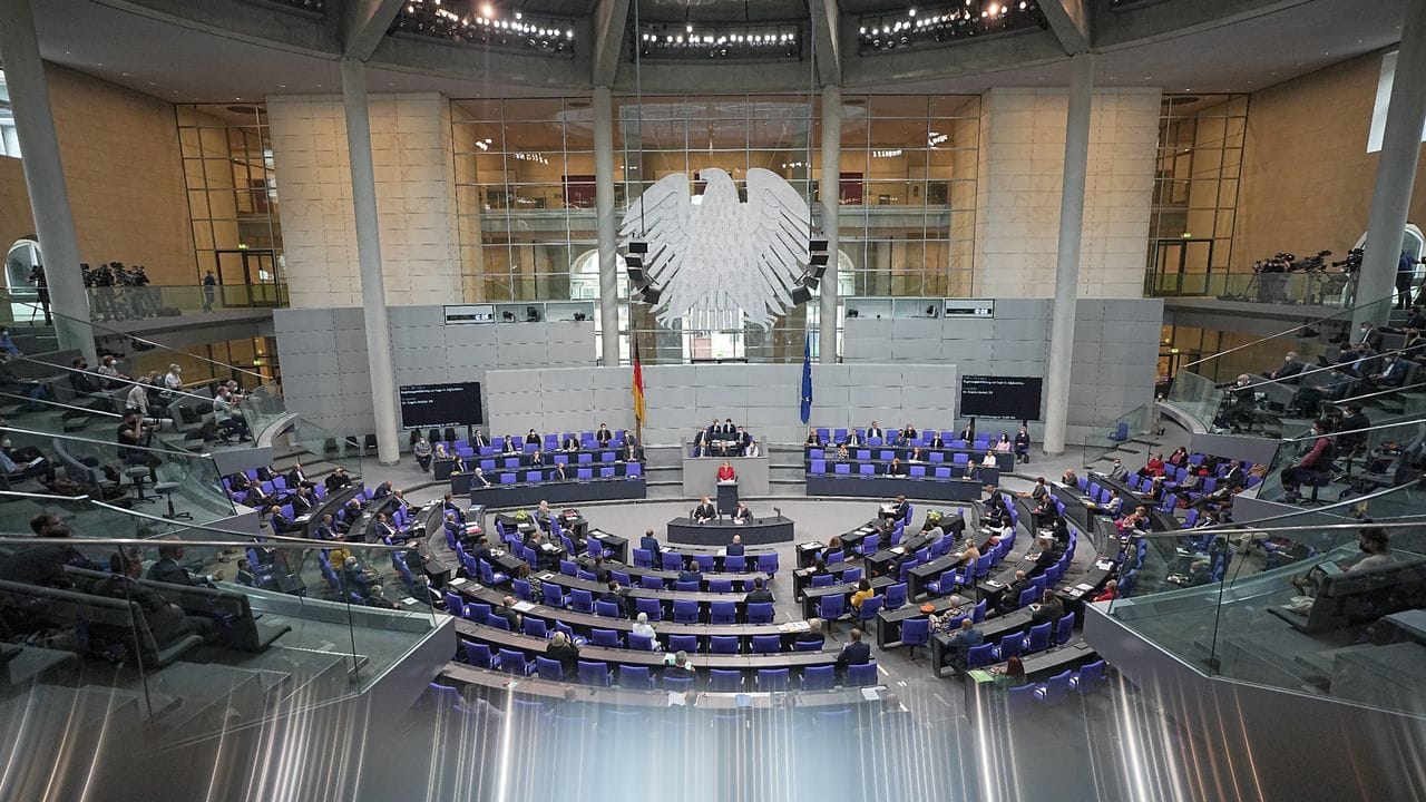 Der Plenarsaal des Bundestags in Berlin.