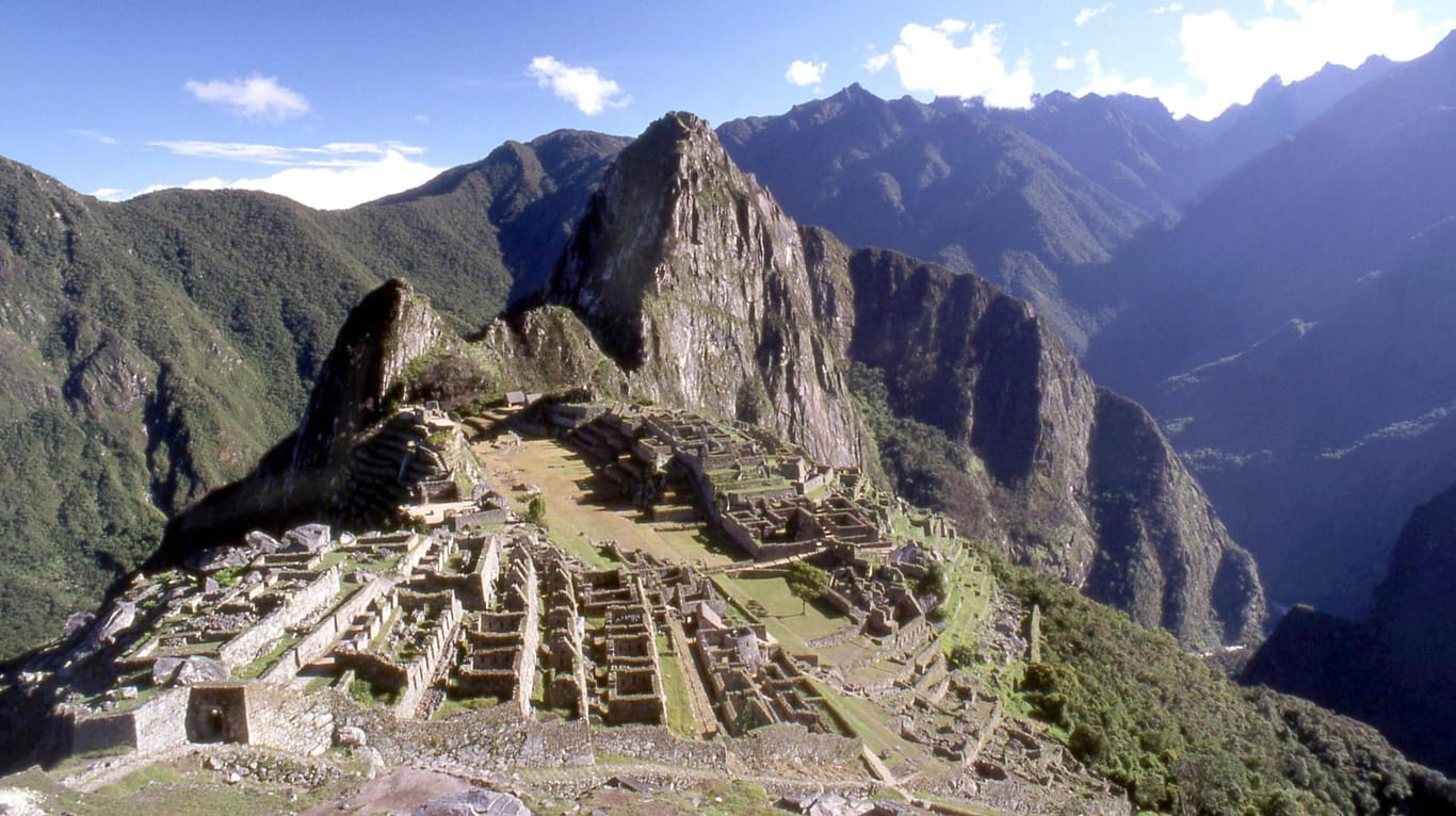 Machu Pichhu: Vor langer Zeit war die Inka-Stadt von Pflanzen überwuchert.