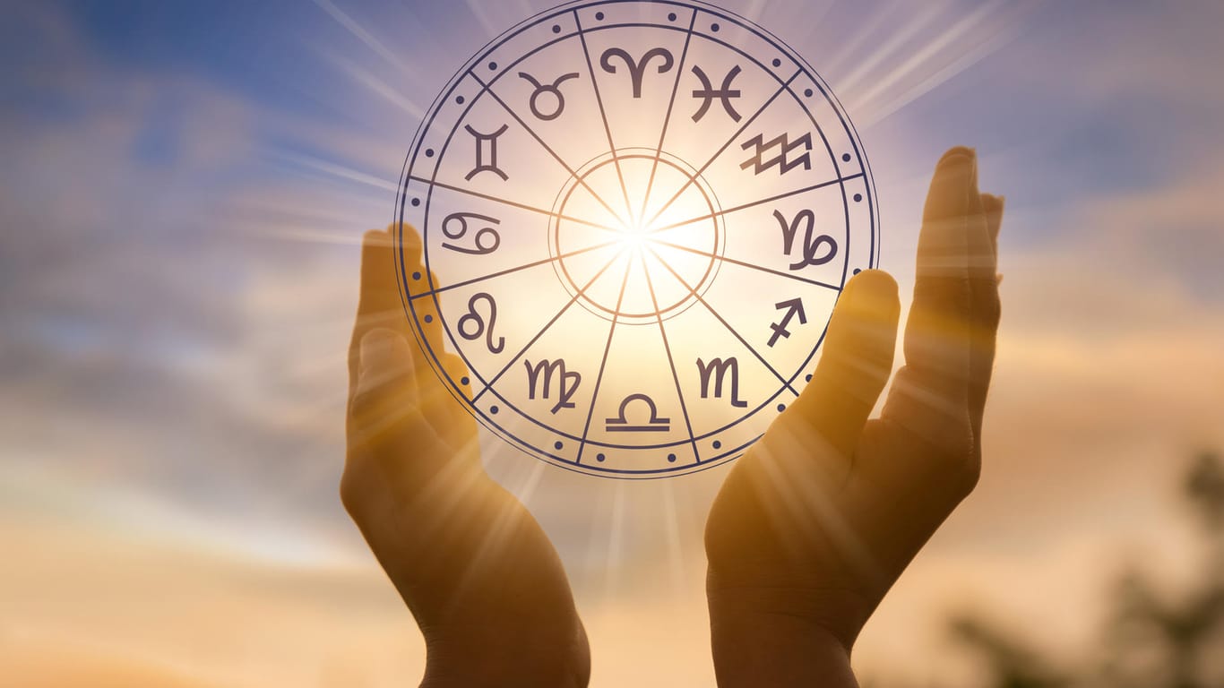 Sternzeichen: Einige glauben an den Einfluss von Horoskopen und Tierkreiszeichen.