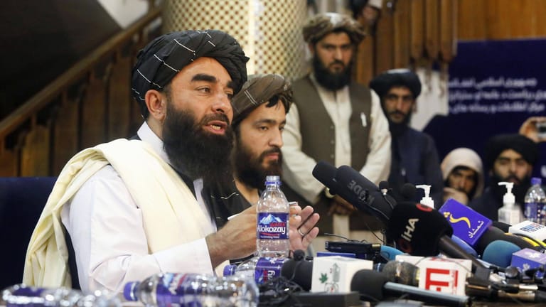 Pressesprecher der Taliban, Zabihullah Mujahid: Die Taliban geben sich nach außen moderat.