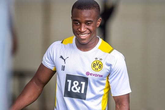 Borussia Dortmunds Youssoufa Moukoko steht im Kader der U21.