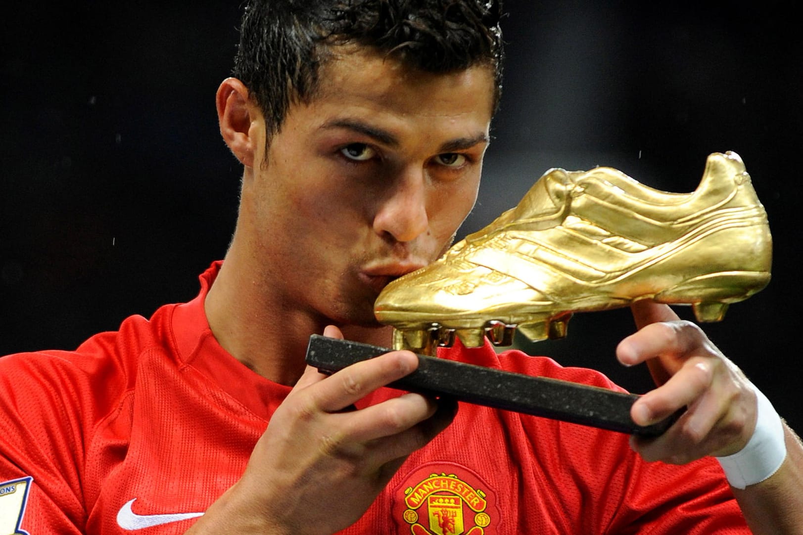 Cristiano Ronaldo (hier ein Bild aus dem Jahr 2008): Der Portugiese spielte von 2003 bis 2009 für Manchester United und kehrt nun zu den Red Devils zurück.