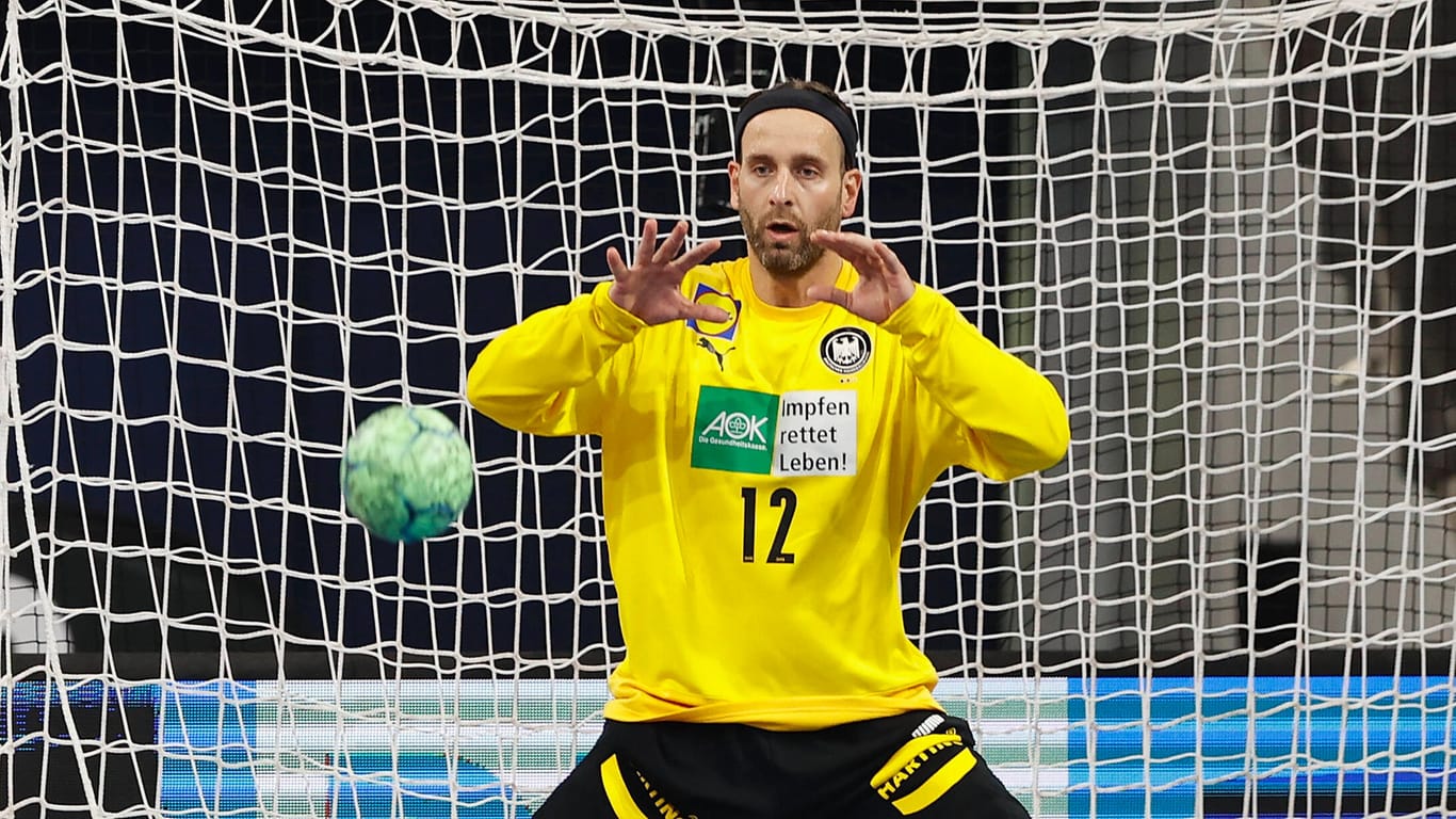 Handball-Nationalspieler Silvio Heinevetter ist der Gegner von Alexander Zverev.