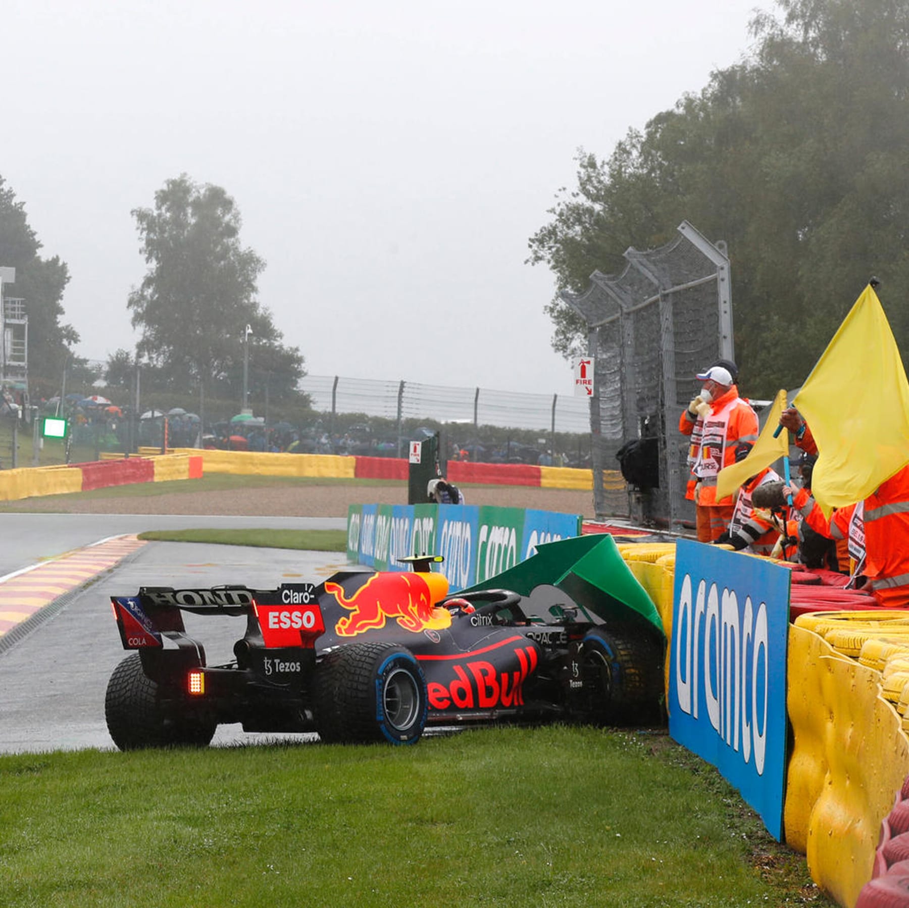 Formel 1 Red-Bull-Pilot Sergio Perez ist schon vor dem Rennen raus