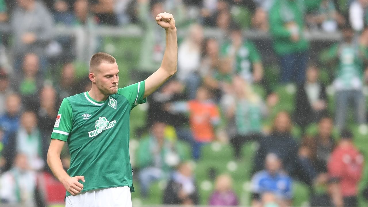 Werders Marvin Ducksch jubelt über seinen Treffer gege Hansa Rostock. Werders Marvin Ducksch jubelt über seinen Treffer gege Hansa Rostock.