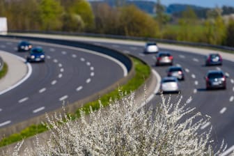 Autobahn in Österreich: Weil zwischen Deutschland und Österreich ein Abkommen zur Vollstreckung von Bußgeldern gilt, werden diese auch von deutschen Behörden eingetrieben.