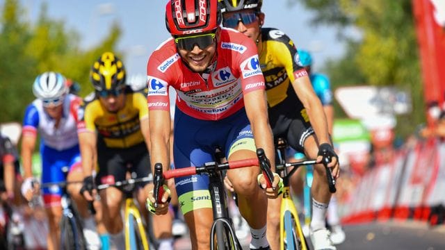 Der Norweger Odd Christian Eiking führt bei der Vuelta die Gesamtwertung an.