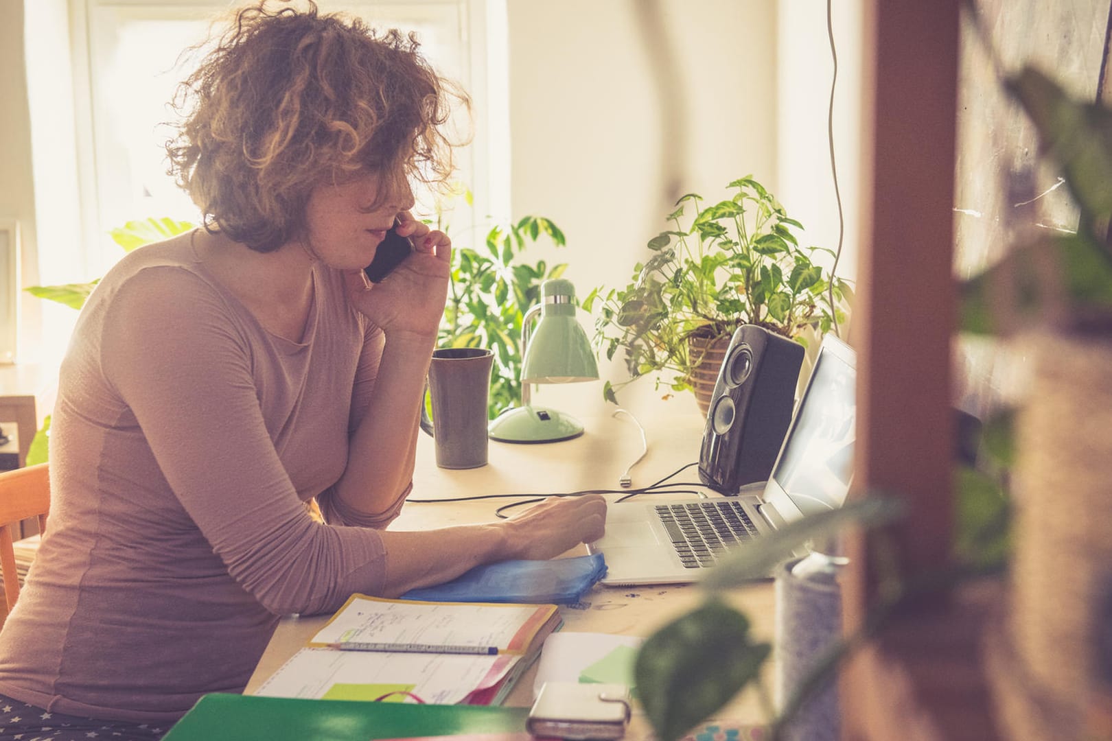 Arbeiten im Homeoffice: Zehn Tipps für die perfekte Ausstattung fürs Arbeiten von zu Hause.