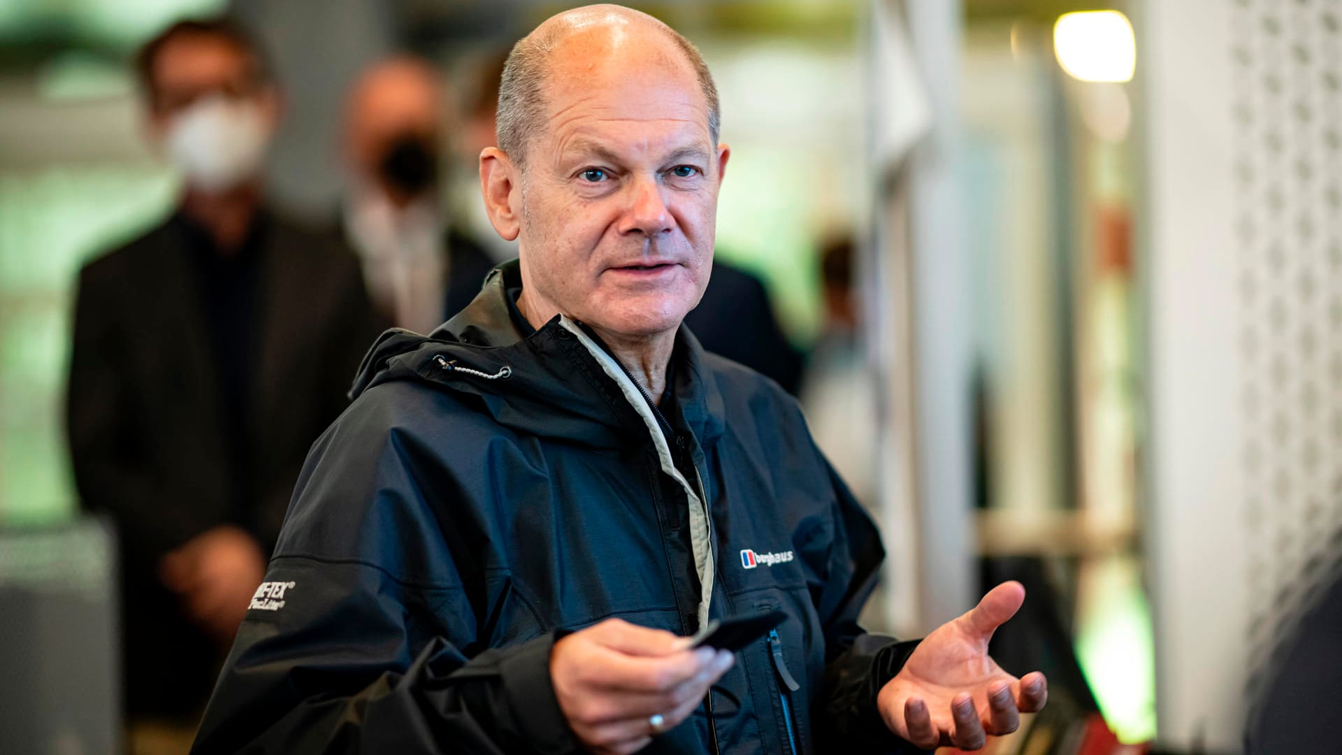Olaf Scholz auf Wahlkampftour: "Das war ein Dauerlauf und wir sind jetzt immer noch vor dem Endspurt", sagt der SPD-Kanzlerkandidat über den Wahlkampf. Olaf Scholz auf Wahlkampftour: "Das war ein Dauerlauf und wir sind jetzt immer noch vor dem Endspurt", sagt der SPD-Kanzlerkandidat über den Wahlkampf.