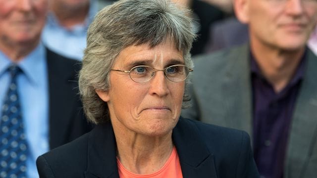 Übernimmt als Coach die allererste Frauen-Fußballnationalelf Saudi-Arabiens: Monika Staab. Übernimmt als Coach die allererste Frauen-Fußballnationalelf Saudi-Arabiens: Monika Staab.