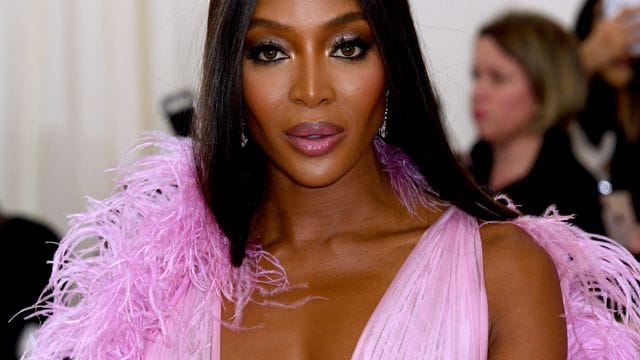 Naomi Campbell beio einer Benefizveranstaltung des Metropolitan Museum of Art Costume Institute.