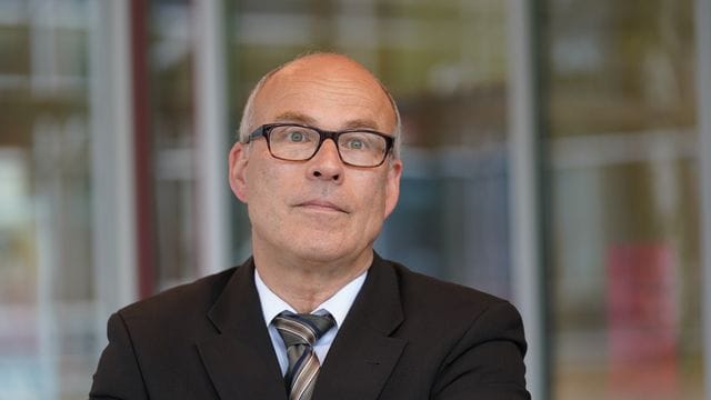 Ties Rabe (SPD) Ties Rabe (SPD)