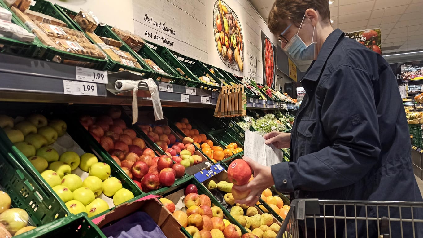 An sich gesund: Obst und Gemüse aus dem Supermarkt. Enthaltene Stoffe wie Cadmium können aber eine negative Wirkung haben.