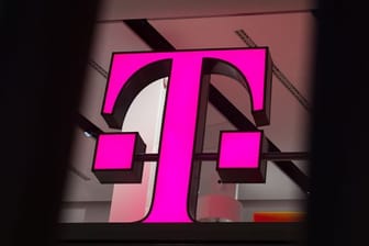 "Behördenmail" adé: Aus Gründen der Wirtschaftlichkeit steigt die Telekom aus dem De-Mail-Geschäft aus.