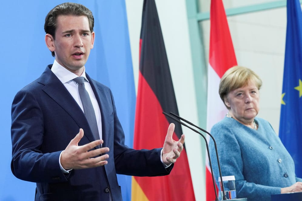 Sebastian Kurz beim Besuch in Berlin mit Kanzlerin Merkel: Der Bundeskanzler Österreich verfolgt eine restriktive Migrationspolitik.
