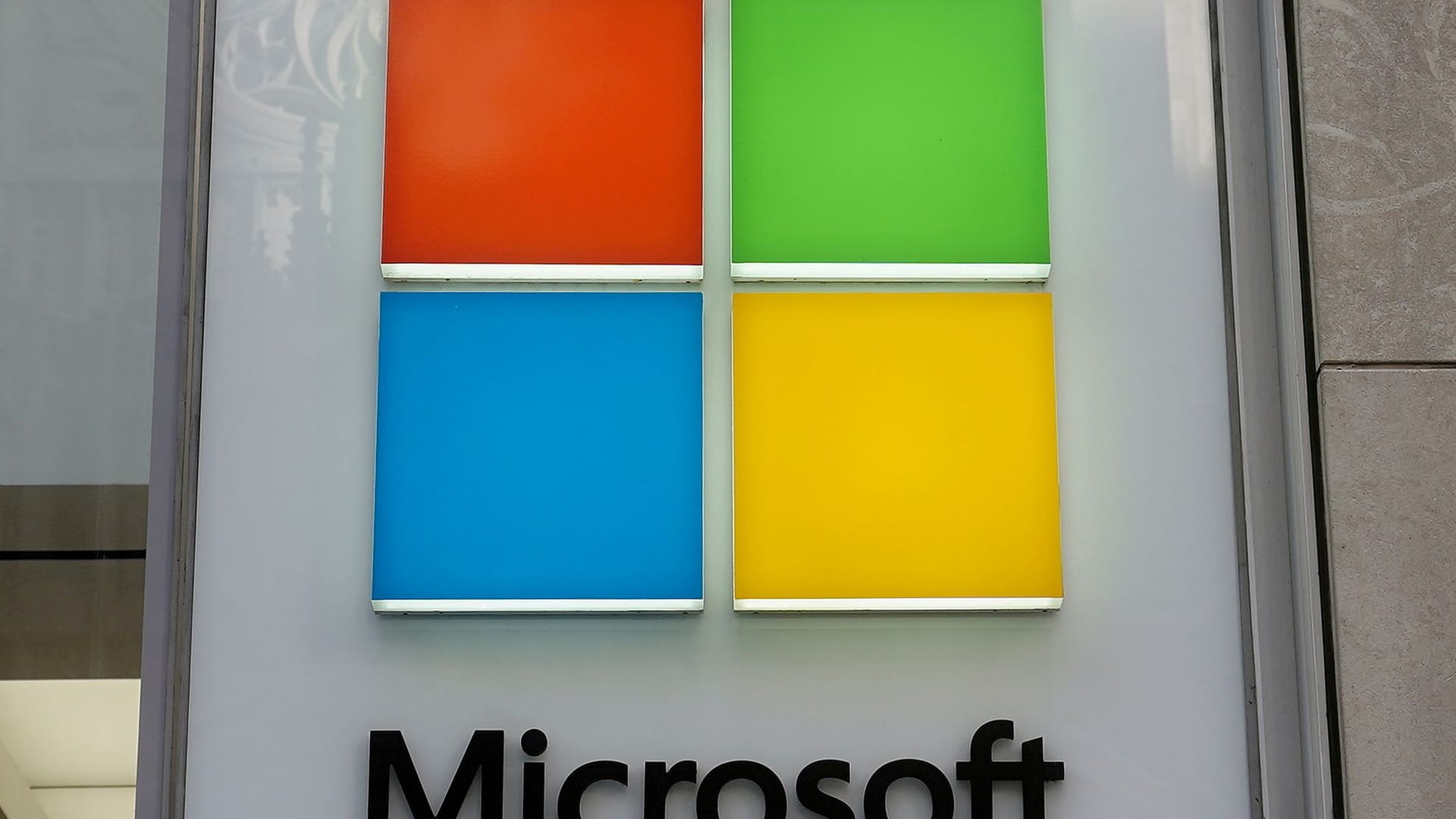 Das Logo von Microsoft (Symbolbild): Das Unternehmen warnt vor einer Sicherheitslücke.