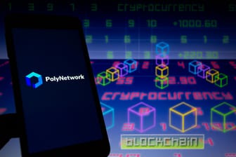 Das Logo der Plattform Poly Network: Der Hacker, der offenbar hinter einem der bisher größten Kryptowährungsdiebstähle steckt, hat fast die Hälfte der gestohlenen 600 Millionen Dollar (510 Mio Euro) zurückgegeben.