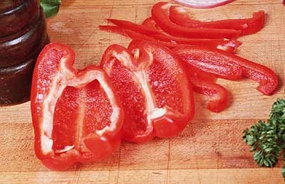 Eine wahre Vitaminbombe ist die Paprika. Eine halbe Frucht am Tag genügt, um sich ausreichend mit Vitamin C zu versorgen.