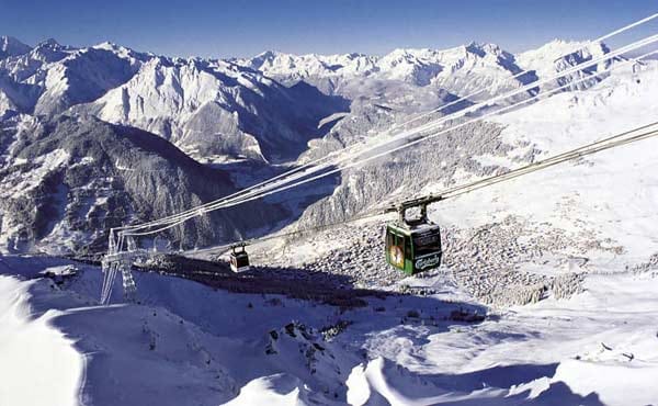 Die Quatre Vallées: Dank mehreren Zusammenschlüssen in den vergangenen Jahen kann das Skigebiet jetzt 412 Pistenkilometer vorweisen. (