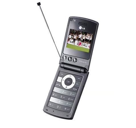 LG HB620T: Der Koreaner war das erste Handy auf dem Markt, das DVB-T unterstützt. (