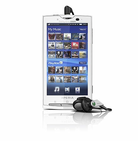 Auch Sony Ericsson stattet sein neuestes Flaggschiff XPERIA X10 (zum Test) mit Android aus. Leider kommt nur die Version 1.6 zum Einsatz, versteckt hinter einer eigenen Benutzeroberfläche. Das bedeutet, dass Flash nur mit einem zusätzlichen Browser angezeigt werden kann. Technisch bietet das Gerät ansonsten Höchstleistungen. Der Preis von 450 Euro ist für ein Topmodell sicher nicht zu viel.